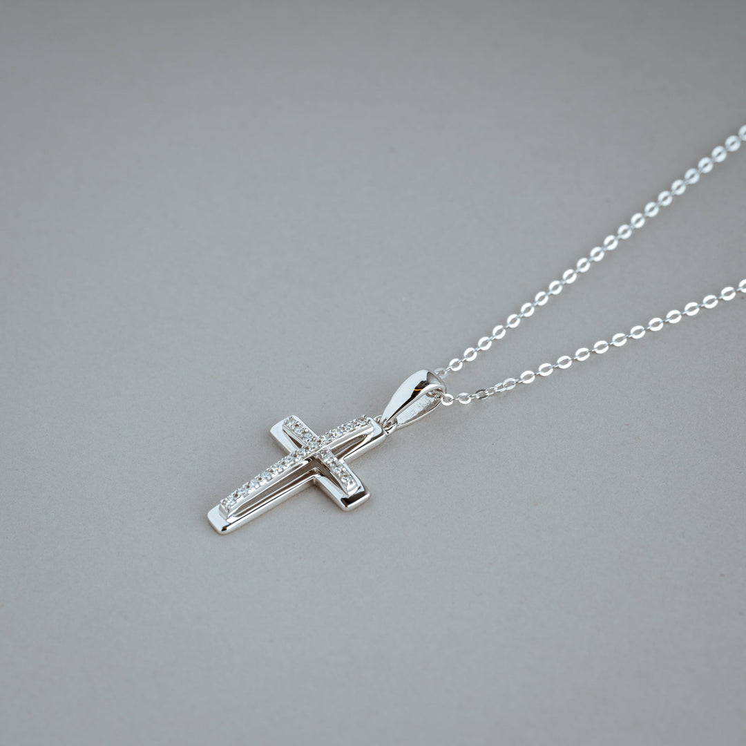 Cross Diamond Pendant - Collier Croix en Diamant - RNB Jewellery